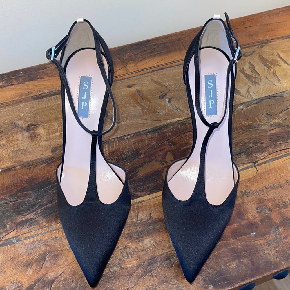 NIB Black T Strap SJP women’s heels, 39 1/2
